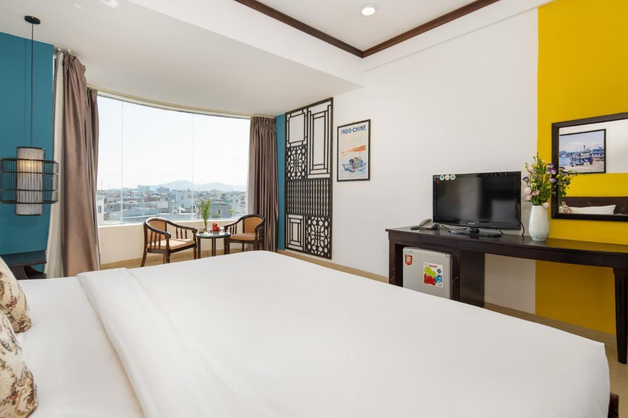 Thanh Lan Riverside Hotel Da Nang Exterior foto