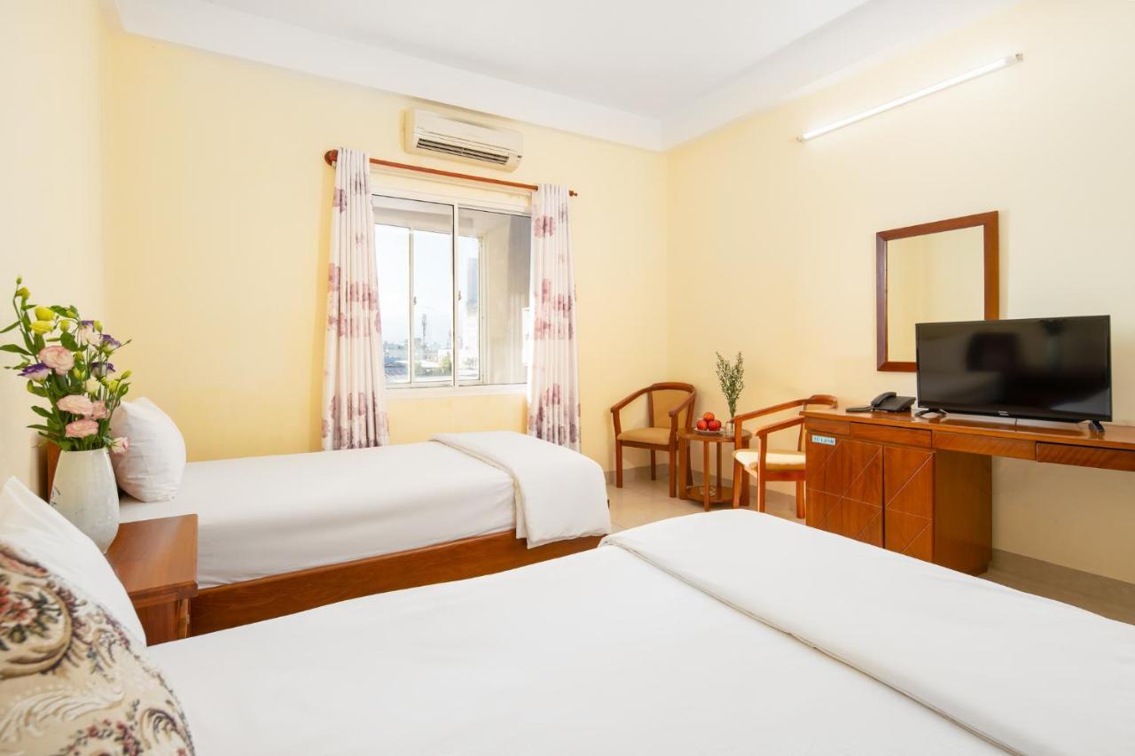 Thanh Lan Riverside Hotel Da Nang Exterior foto